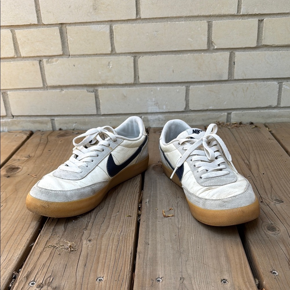 Men’s Nike Blazer Low Cut - navy and white